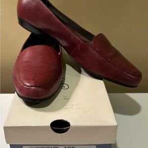 St. John's Bay Women's Red Leather Loafers
